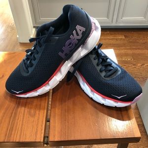 Hoka Elevon - Women’s size 9.5